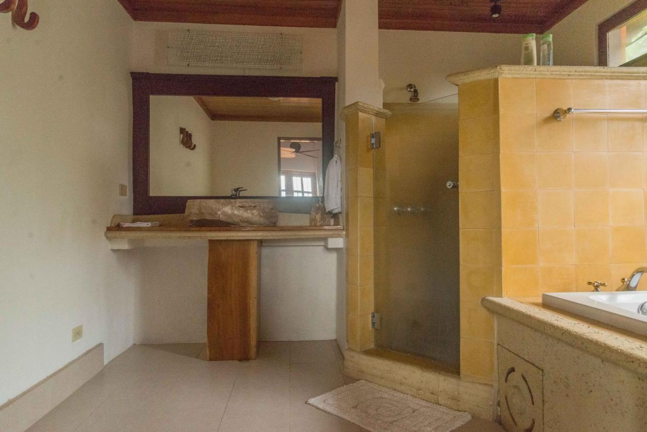 Luna Inn B&B Ciudad Cariari Exteriér fotografie