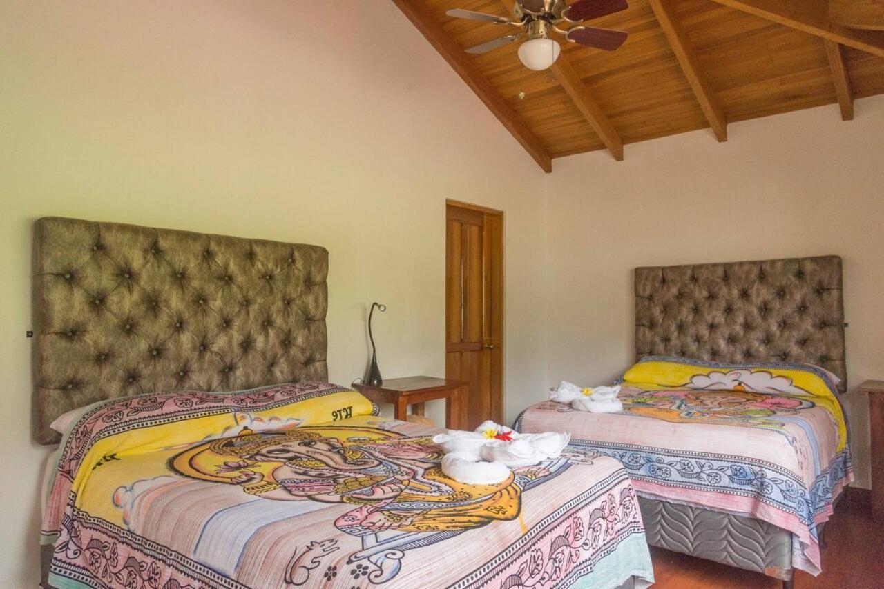 Luna Inn B&B Ciudad Cariari Exteriér fotografie