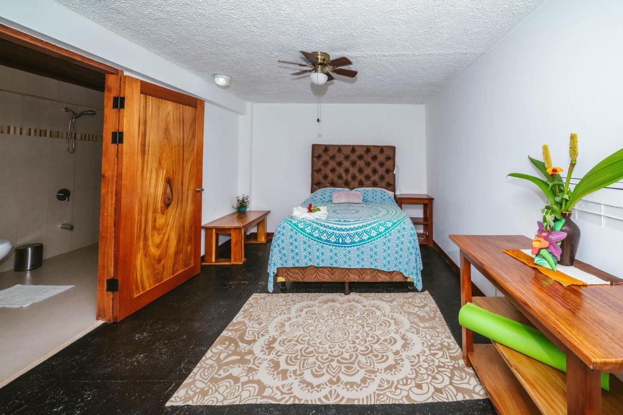 Luna Inn B&B Ciudad Cariari Exteriér fotografie