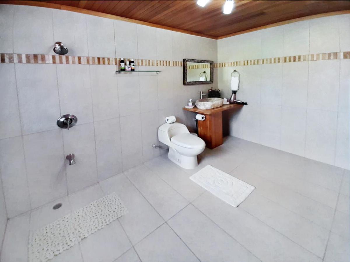 Luna Inn B&B Ciudad Cariari Exteriér fotografie